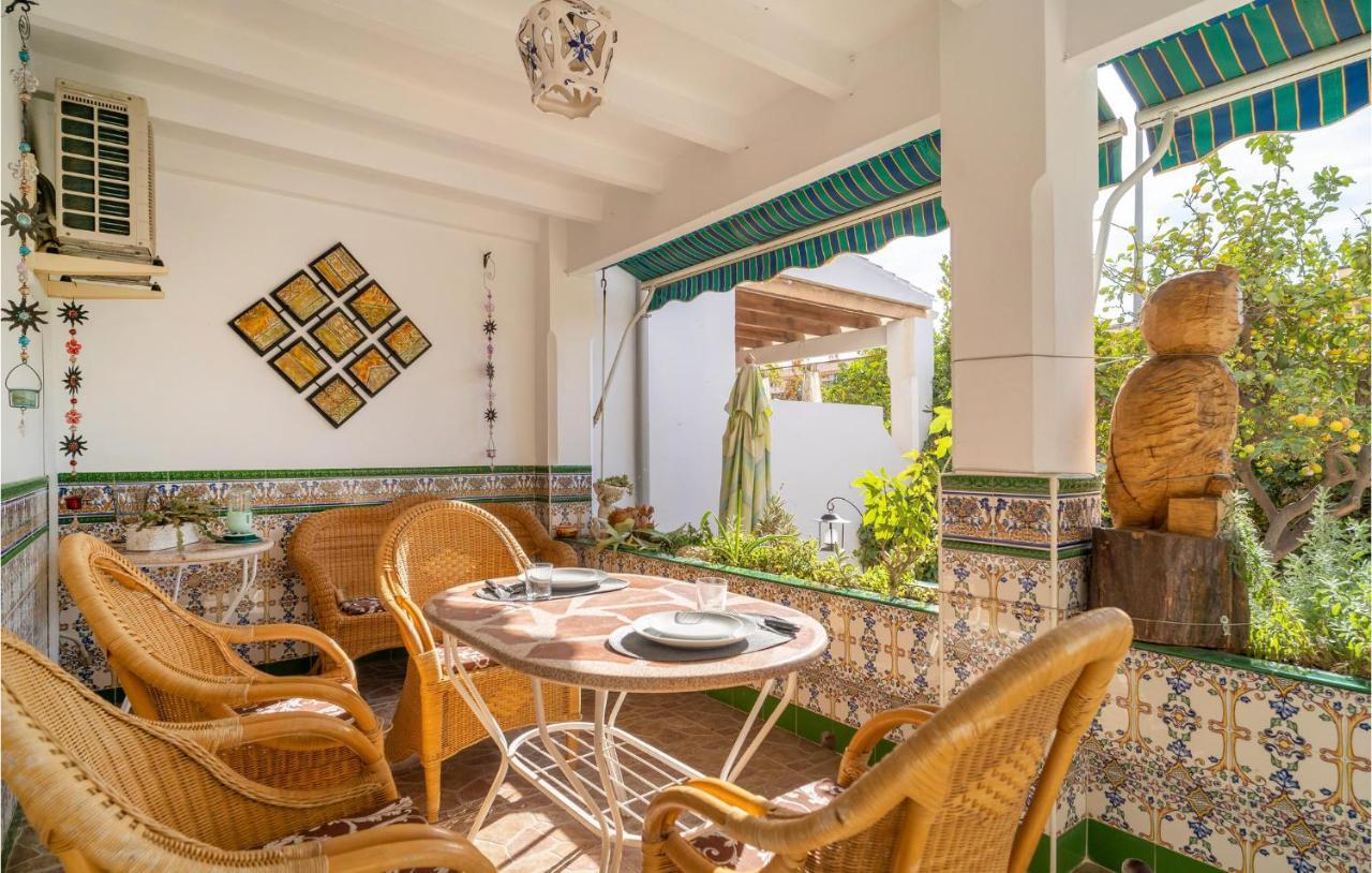 3 Bedroom Stunning Home In Torre Del Mar Kültér fotó