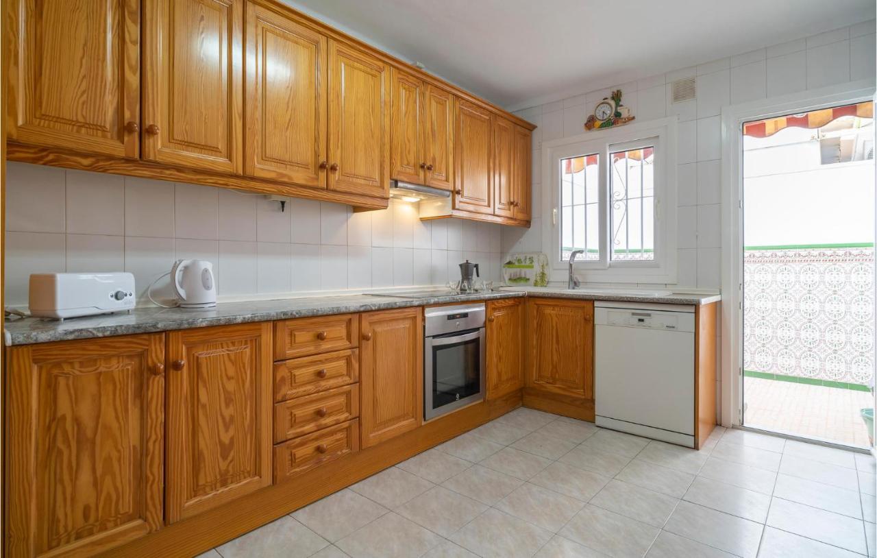 3 Bedroom Stunning Home In Torre Del Mar Kültér fotó