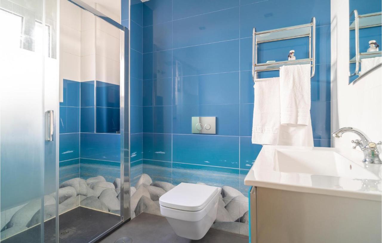 3 Bedroom Stunning Home In Torre Del Mar Kültér fotó